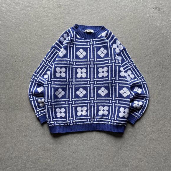 American Vintage Sweaters - Vintage 90s Diversity Sport Pattern Knit Sweater